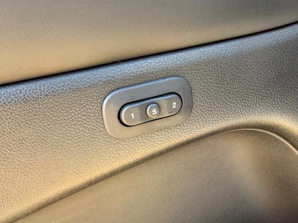 used 2021 Jeep Grand Cherokee car, priced at $29,899