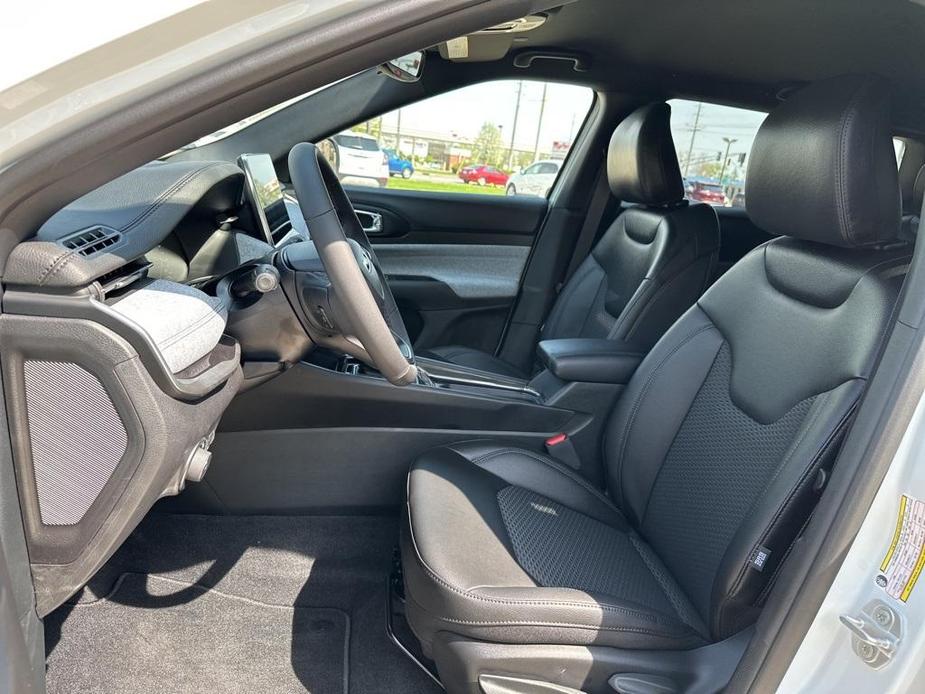 new 2024 Jeep Compass car, priced at $30,579