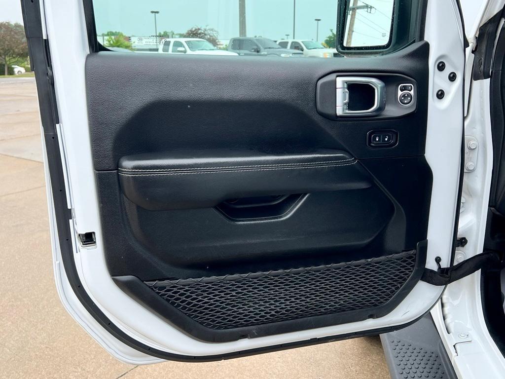 used 2023 Jeep Wrangler car, priced at $32,114