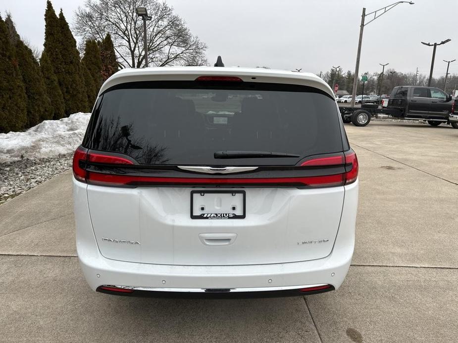 new 2024 Chrysler Pacifica car, priced at $49,706