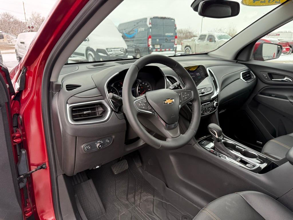 used 2024 Chevrolet Equinox car, priced at $31,981
