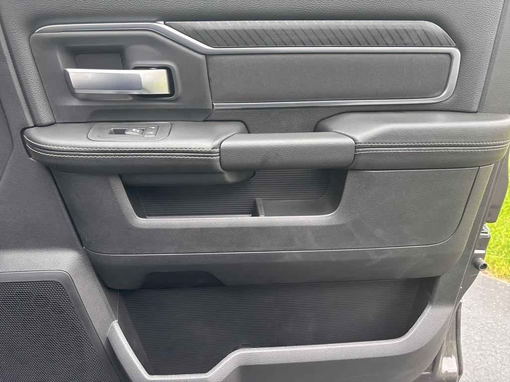 new 2025 Ram 2500 car, priced at $73,251