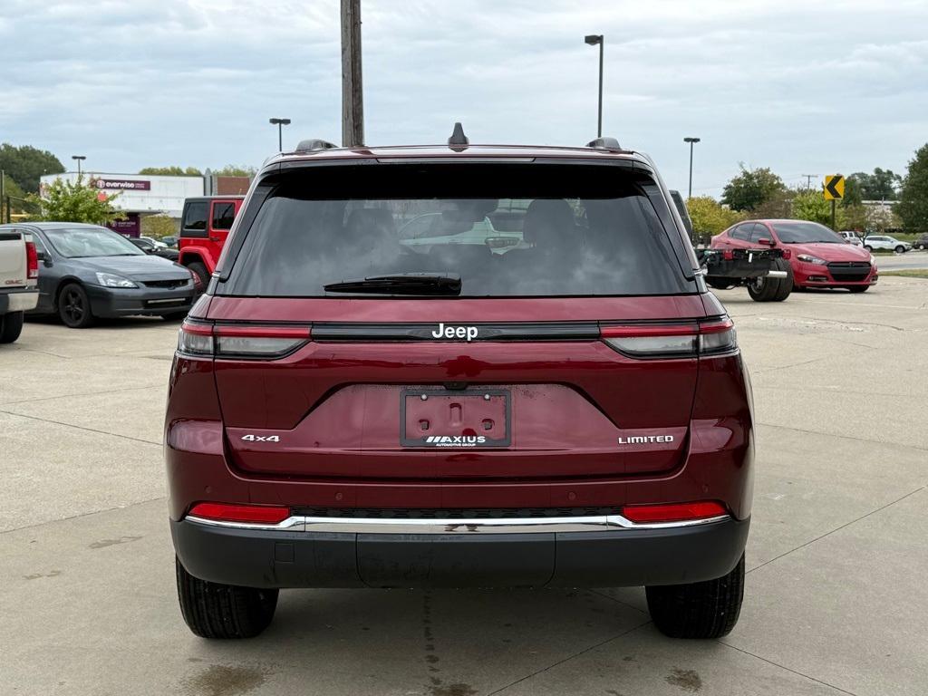 new 2025 Jeep Grand Cherokee car, priced at $44,451