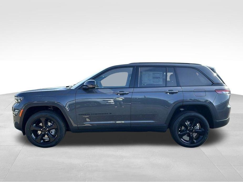 new 2024 Jeep Grand Cherokee car, priced at $49,296