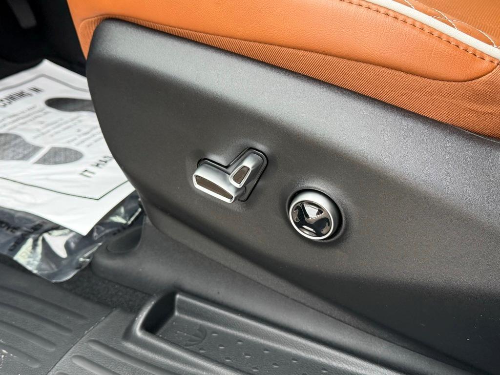 new 2026 Chrysler Pacifica car, priced at $56,787