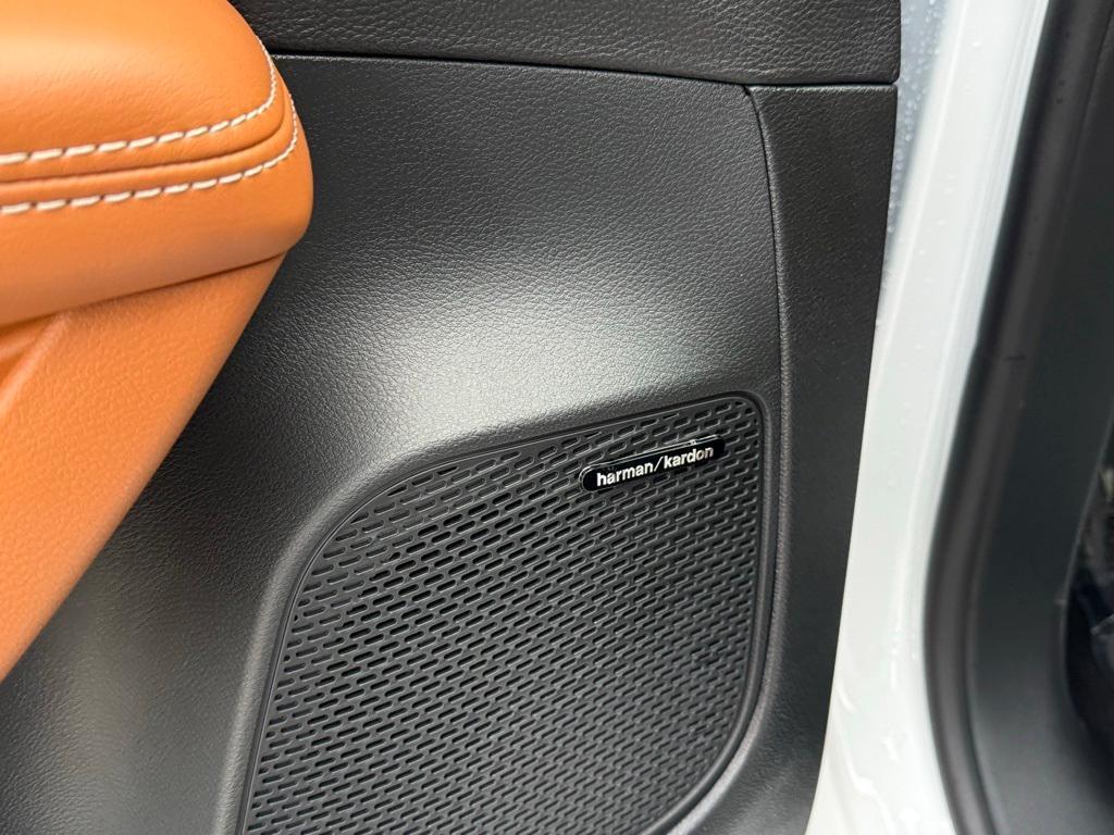 new 2026 Chrysler Pacifica car, priced at $56,787