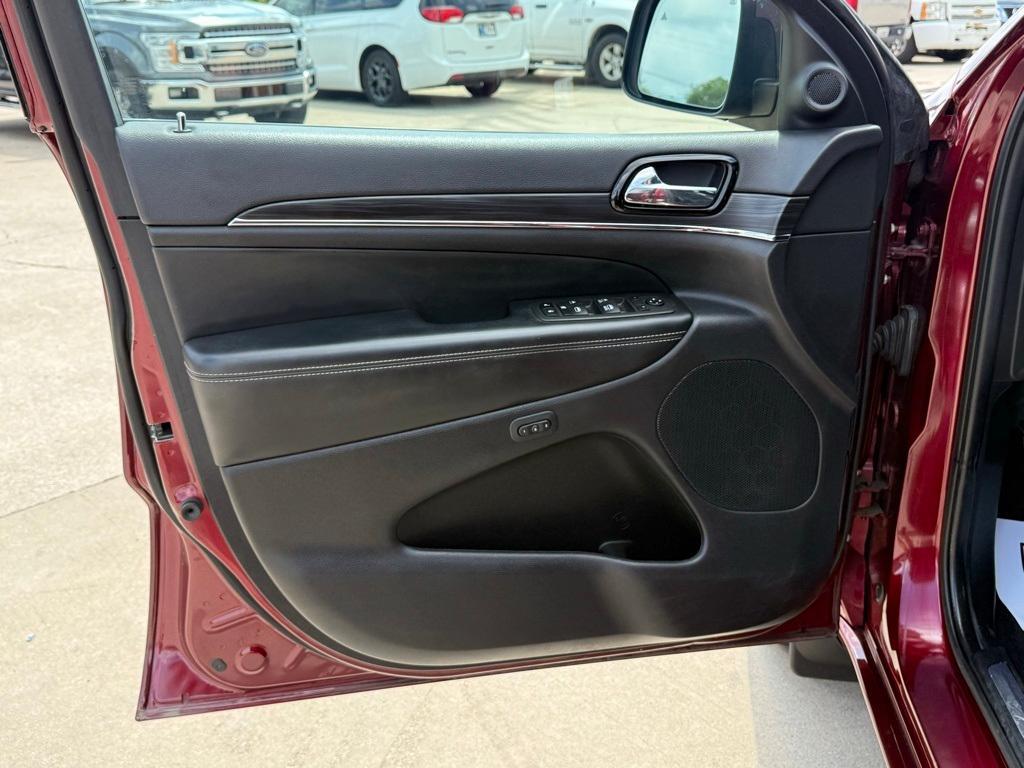 used 2021 Jeep Grand Cherokee car, priced at $29,865
