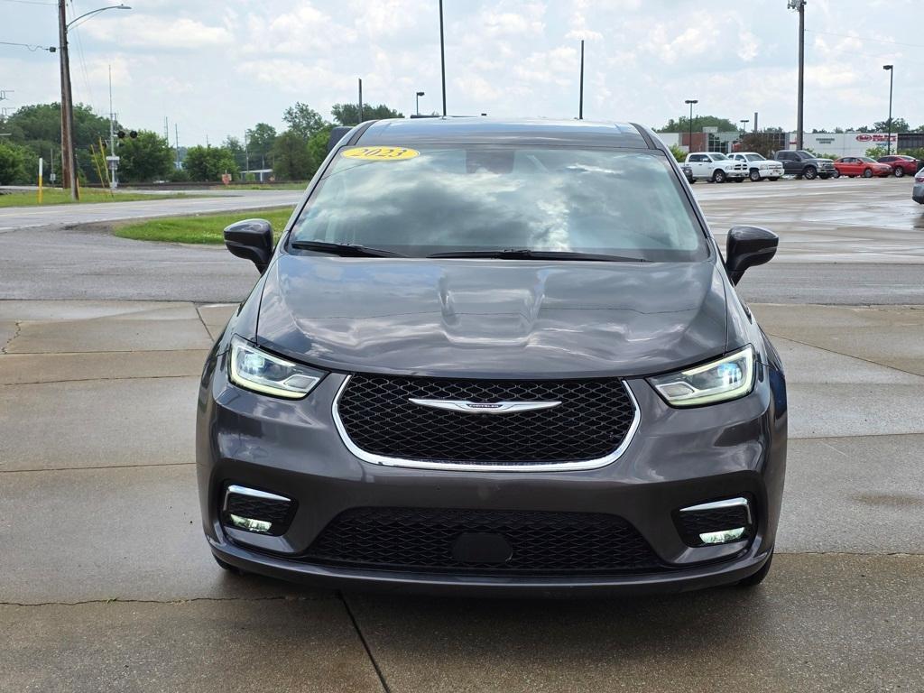 used 2023 Chrysler Pacifica car, priced at $23,756