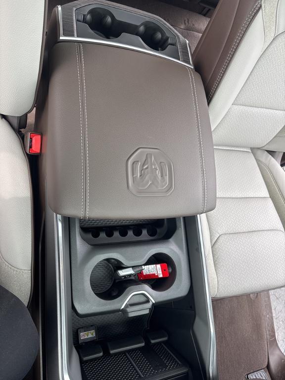 new 2025 Ram 1500 car, priced at $61,506