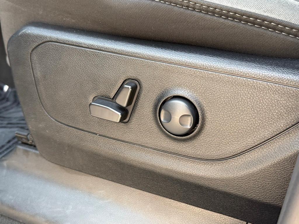 used 2023 Ram 1500 car, priced at $30,823