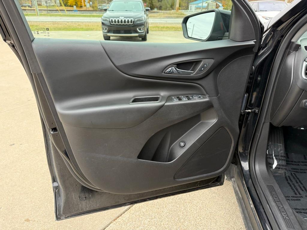 used 2024 Chevrolet Equinox car, priced at $23,981