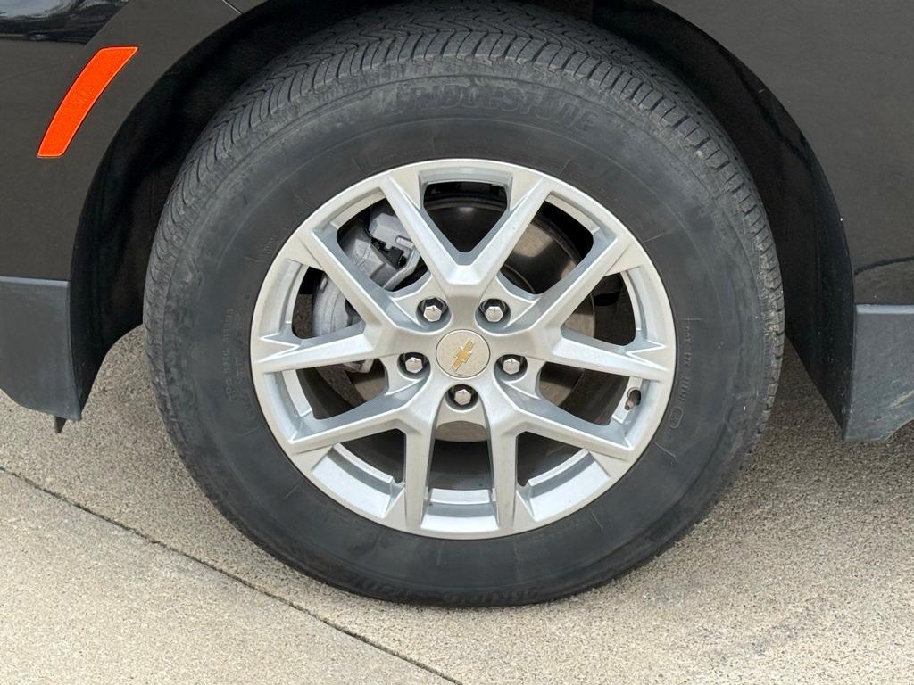 used 2024 Chevrolet Equinox car, priced at $23,981