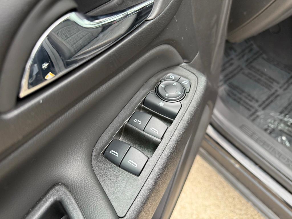 used 2024 Chevrolet Equinox car, priced at $23,981