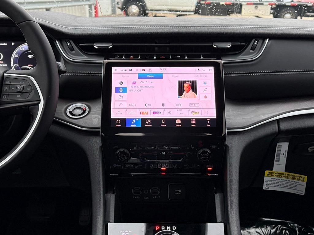 new 2025 Jeep Grand Cherokee car, priced at $46,757