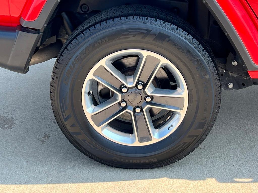 used 2023 Jeep Wrangler car, priced at $32,618