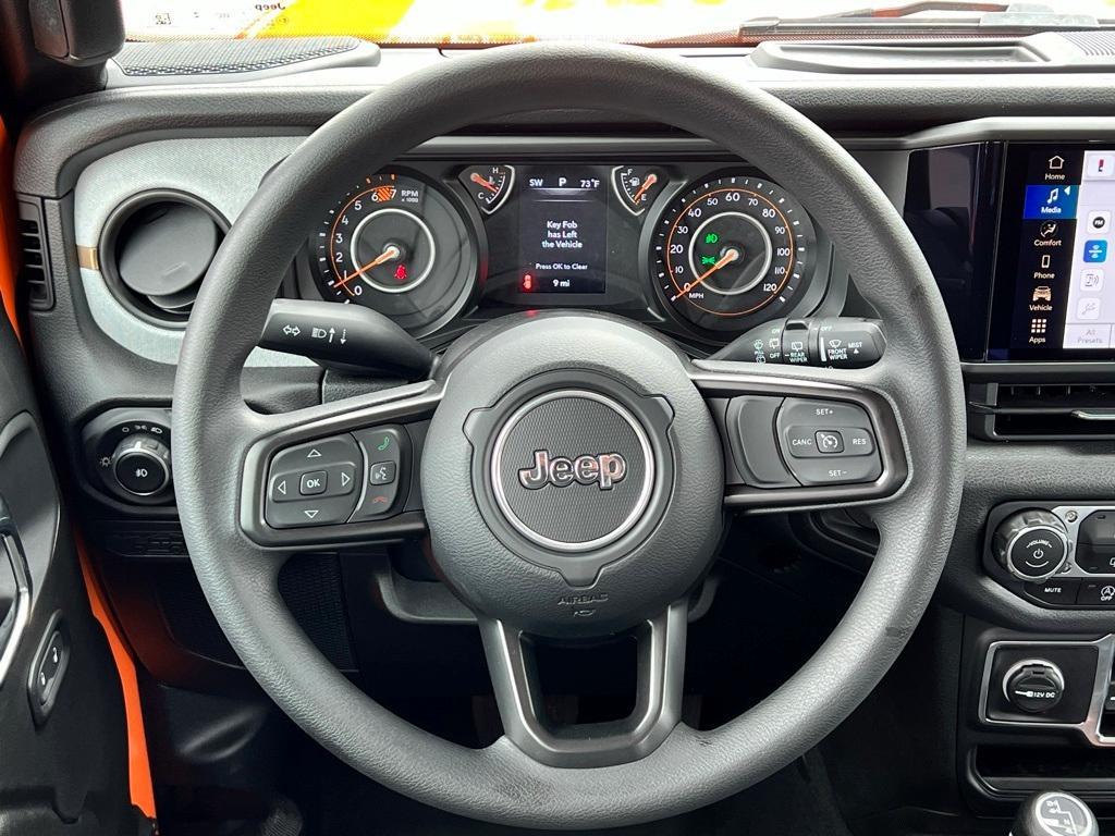 new 2025 Jeep Wrangler car, priced at $41,835