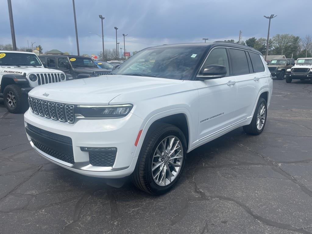new 2025 Jeep Grand Cherokee L car, priced at $60,055