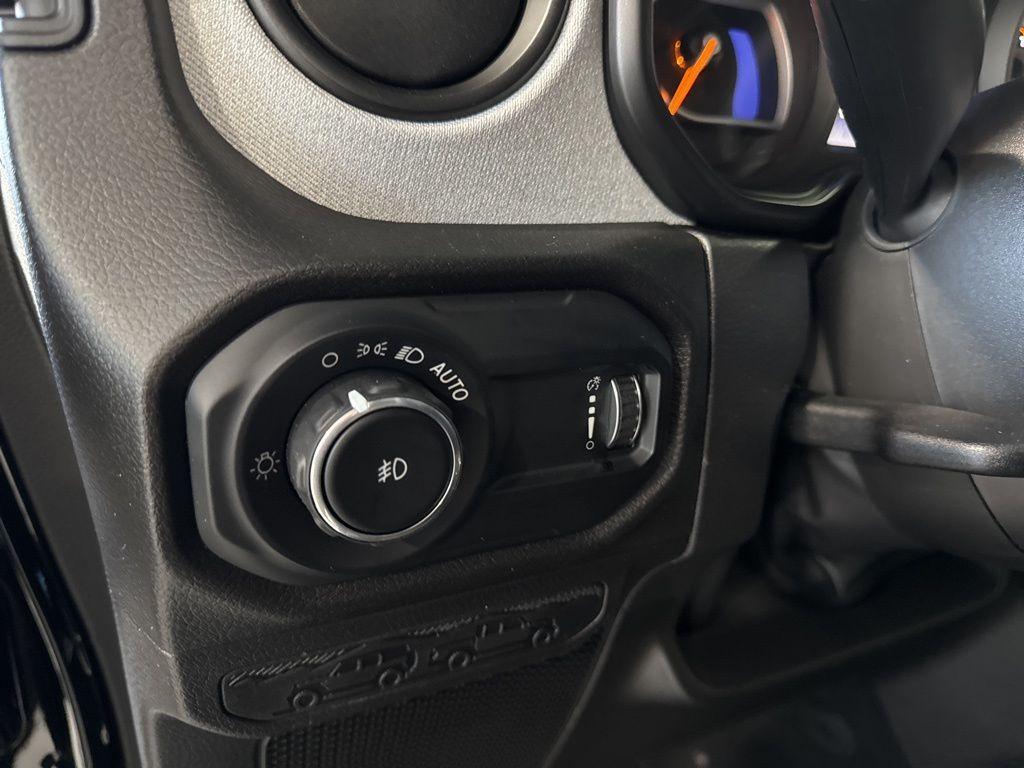 new 2025 Jeep Wrangler car, priced at $54,365