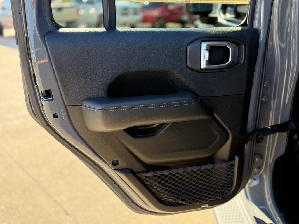 used 2018 Jeep Wrangler Unlimited car, priced at $27,933