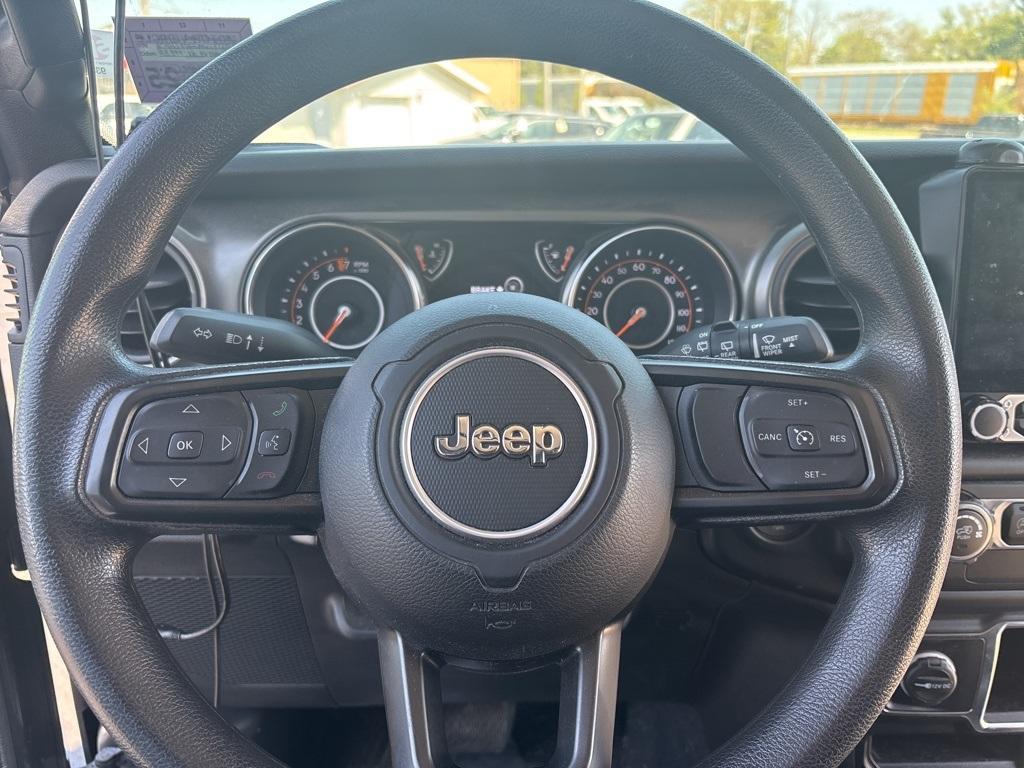 used 2021 Jeep Wrangler Unlimited car, priced at $31,245