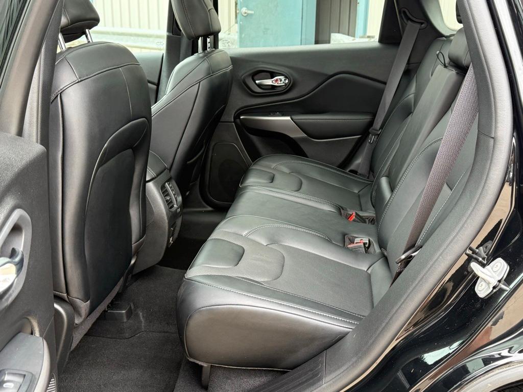 used 2022 Jeep Cherokee car, priced at $26,650