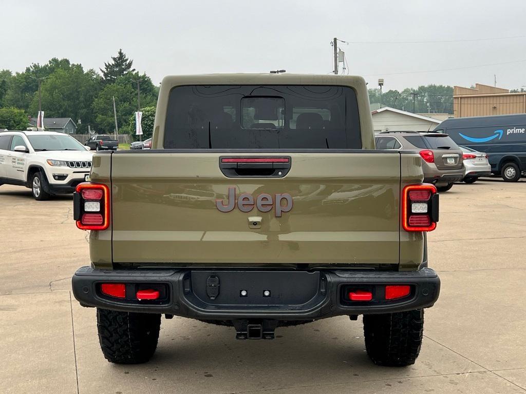 new 2025 Jeep Gladiator car, priced at $55,760