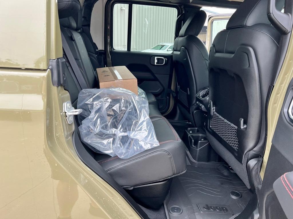 new 2025 Jeep Gladiator car, priced at $55,760