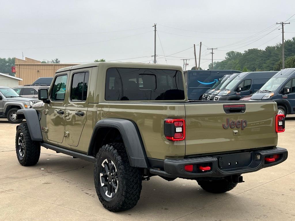new 2025 Jeep Gladiator car, priced at $55,760
