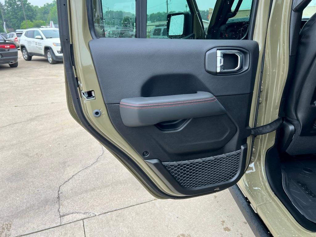 new 2025 Jeep Gladiator car, priced at $55,760