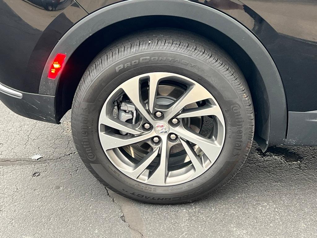 used 2022 Buick Envision car, priced at $27,298