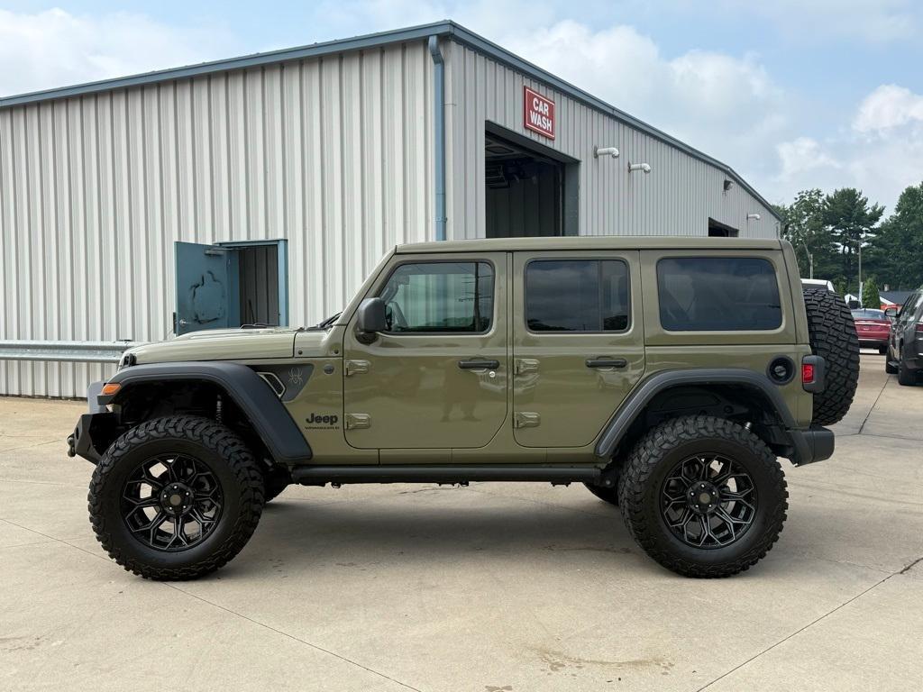 new 2025 Jeep Wrangler car, priced at $75,721