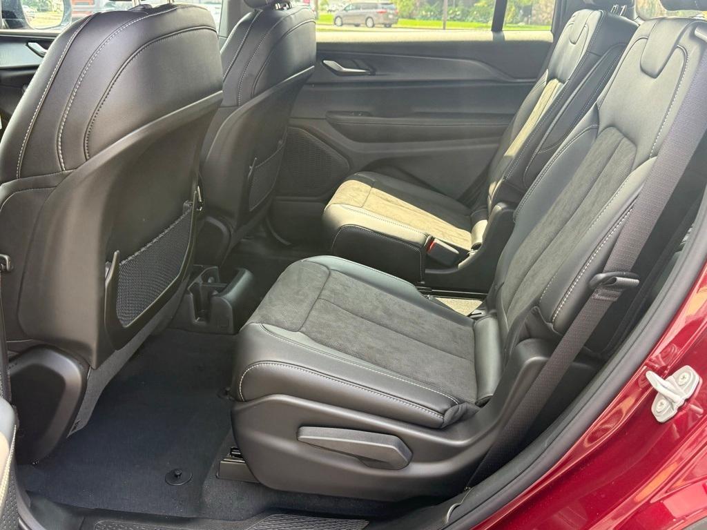 new 2025 Jeep Grand Cherokee L car, priced at $42,282
