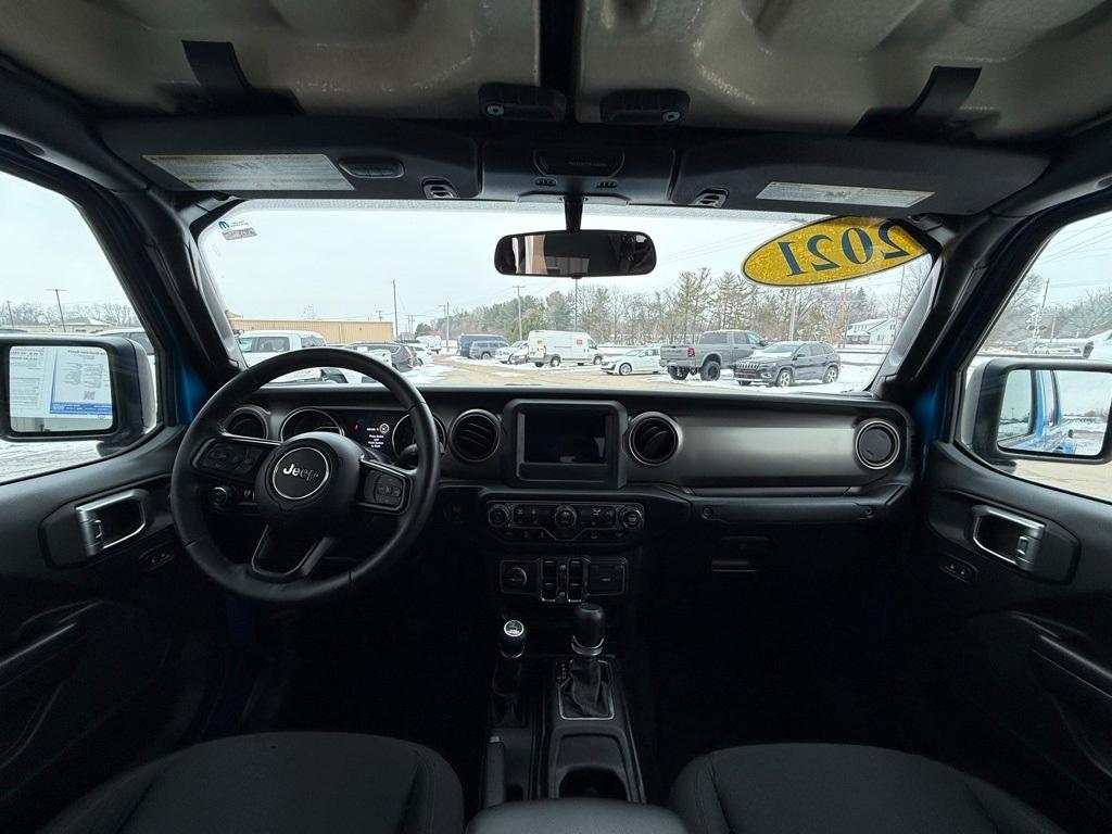 used 2021 Jeep Gladiator car, priced at $27,981