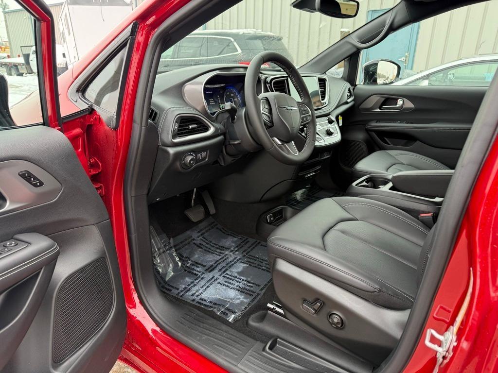 new 2026 Chrysler Pacifica car, priced at $40,767