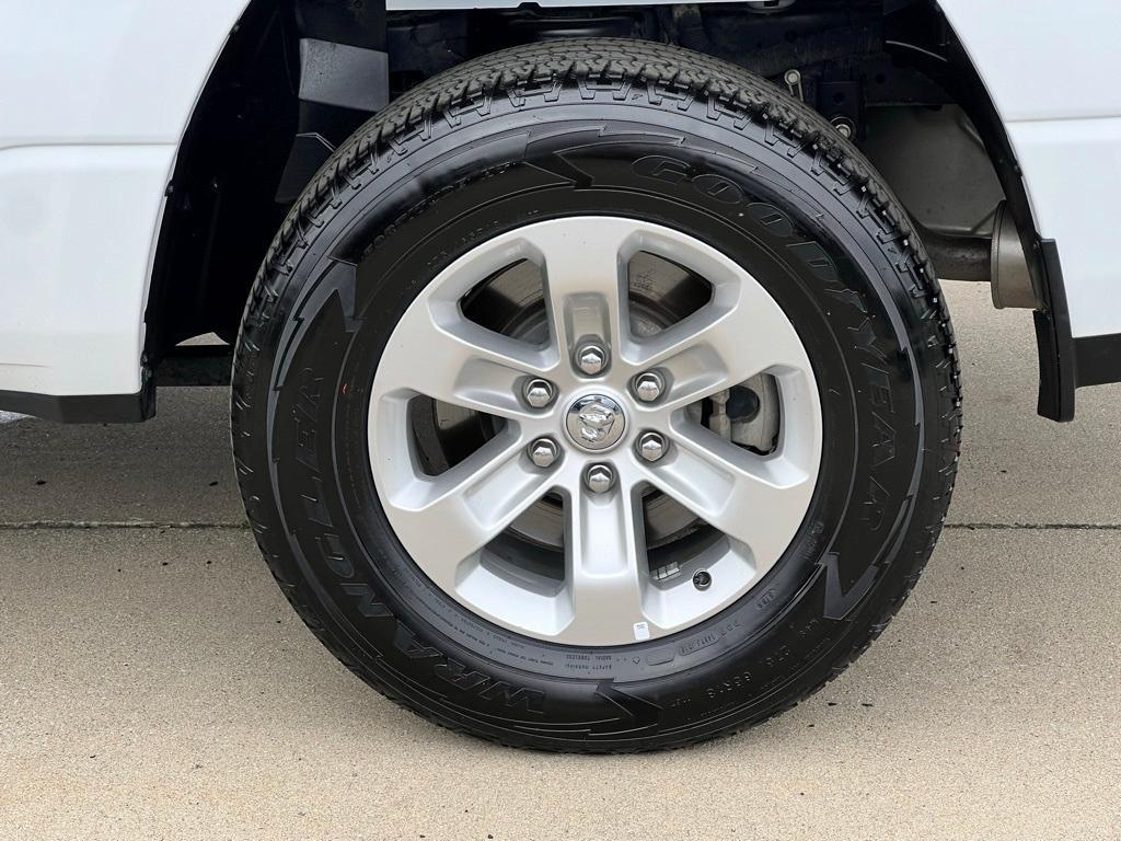used 2024 Ram 1500 car, priced at $43,911