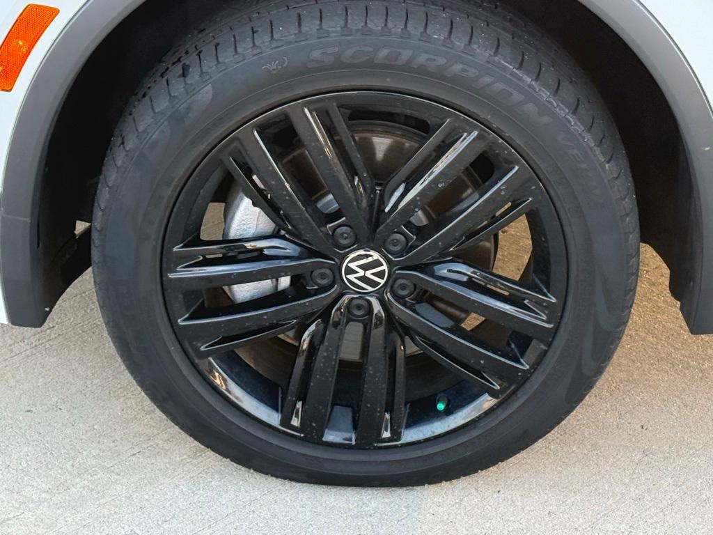 used 2022 Volkswagen Tiguan car, priced at $23,981