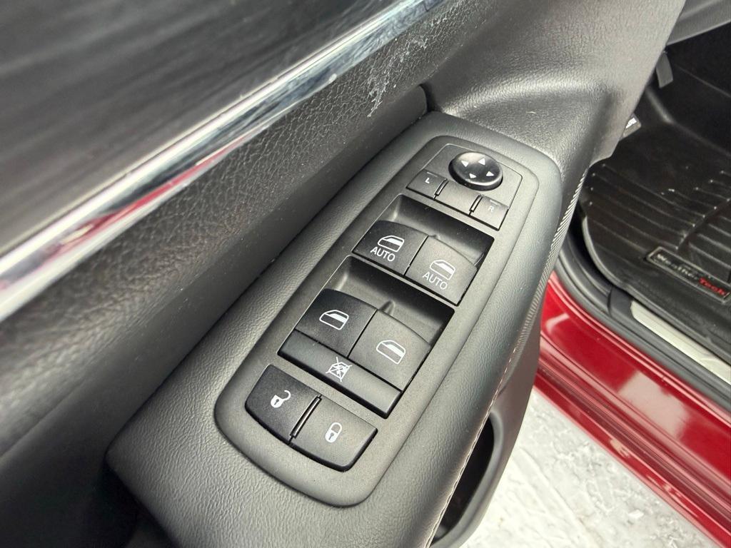 used 2021 Jeep Grand Cherokee car, priced at $26,981