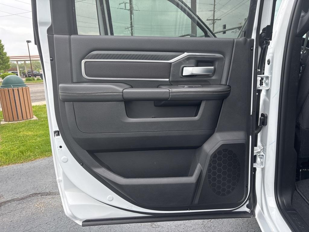 new 2025 Ram 3500 car, priced at $76,255