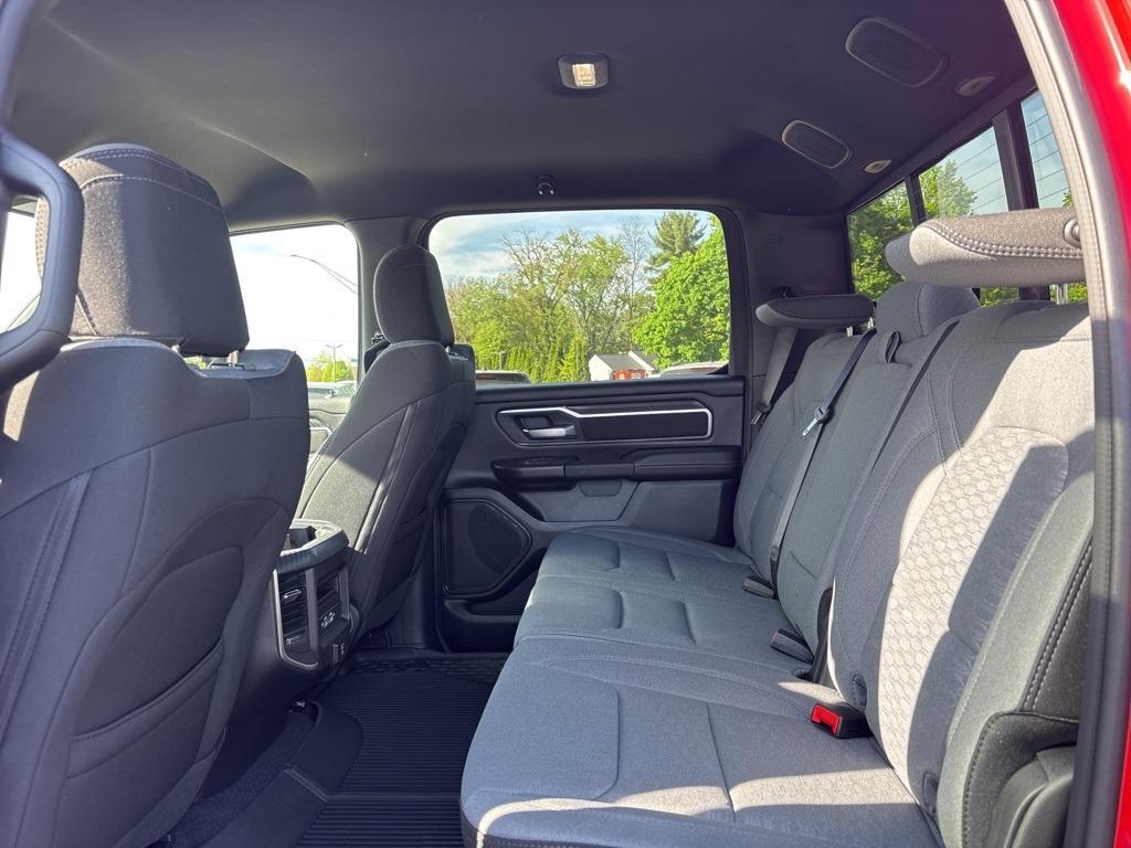 new 2025 Ram 1500 car, priced at $48,952