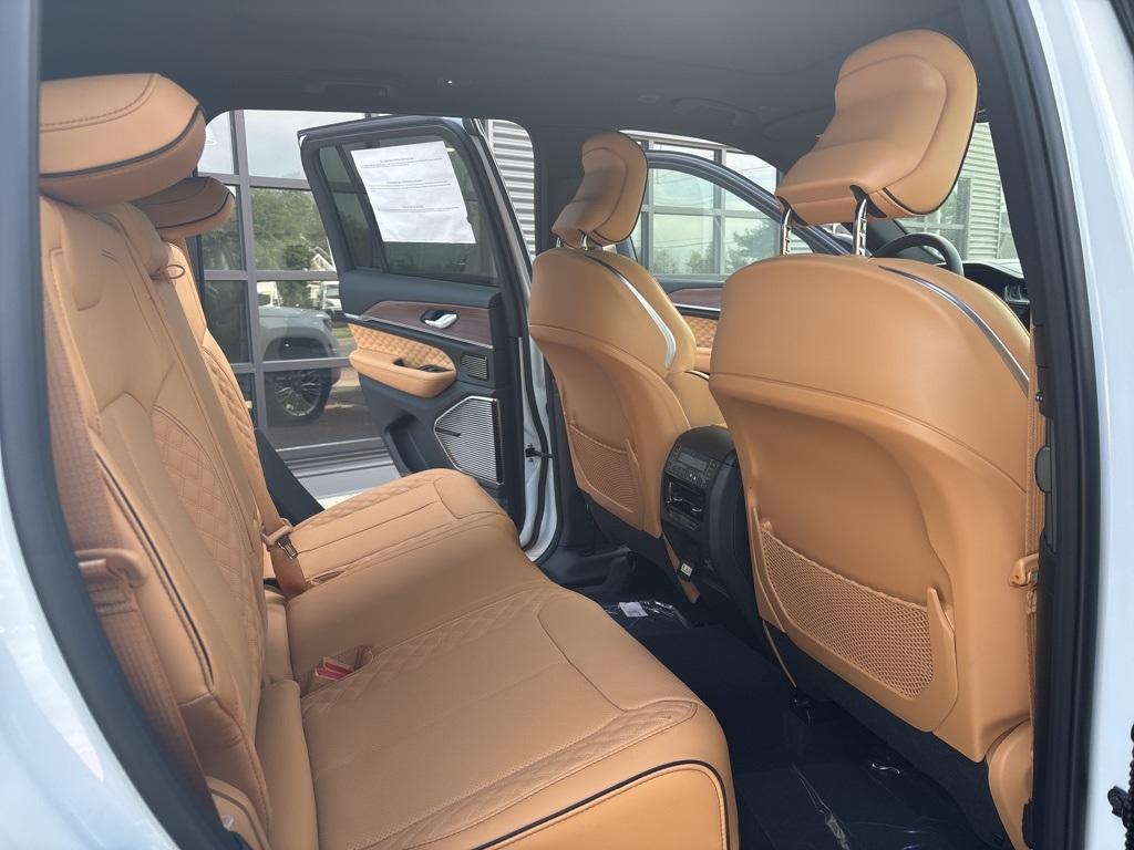 new 2025 Jeep Grand Cherokee 4xe car, priced at $69,740
