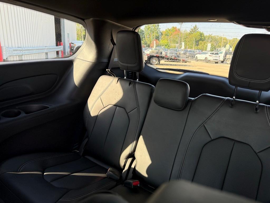 new 2026 Chrysler Pacifica car, priced at $45,184
