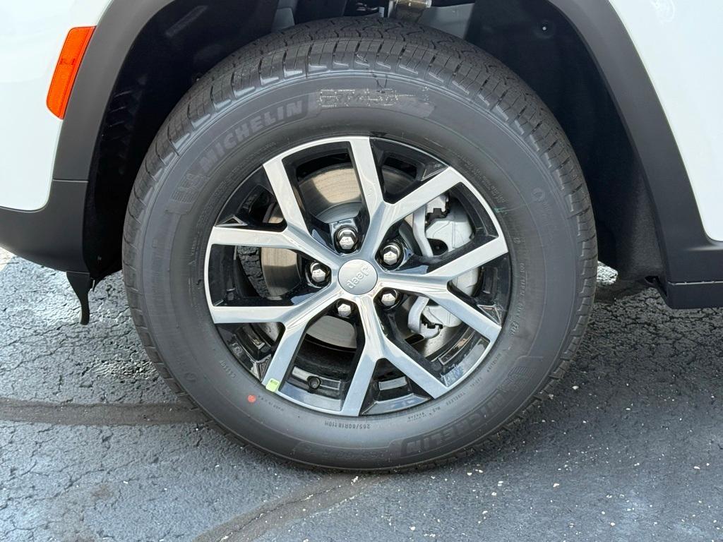 new 2025 Jeep Grand Cherokee car