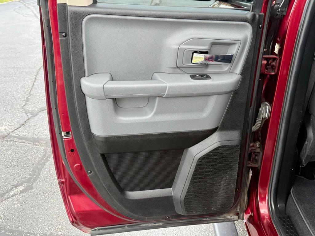 used 2019 Ram 1500 Classic car, priced at $26,981