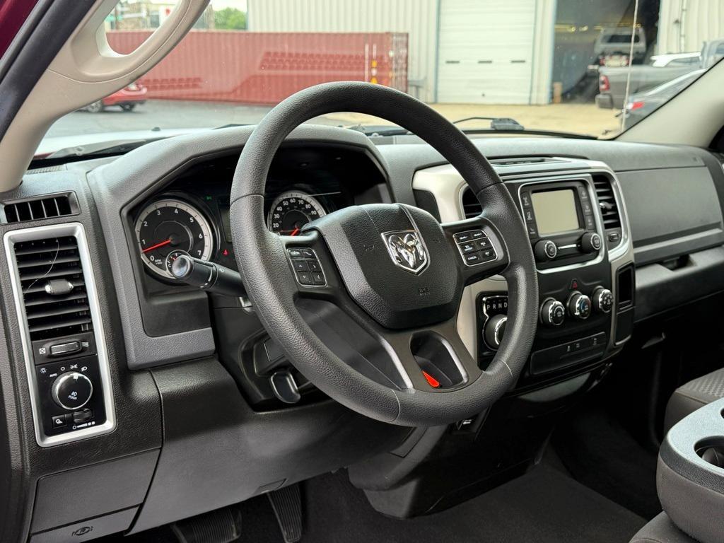 used 2019 Ram 1500 Classic car, priced at $26,981