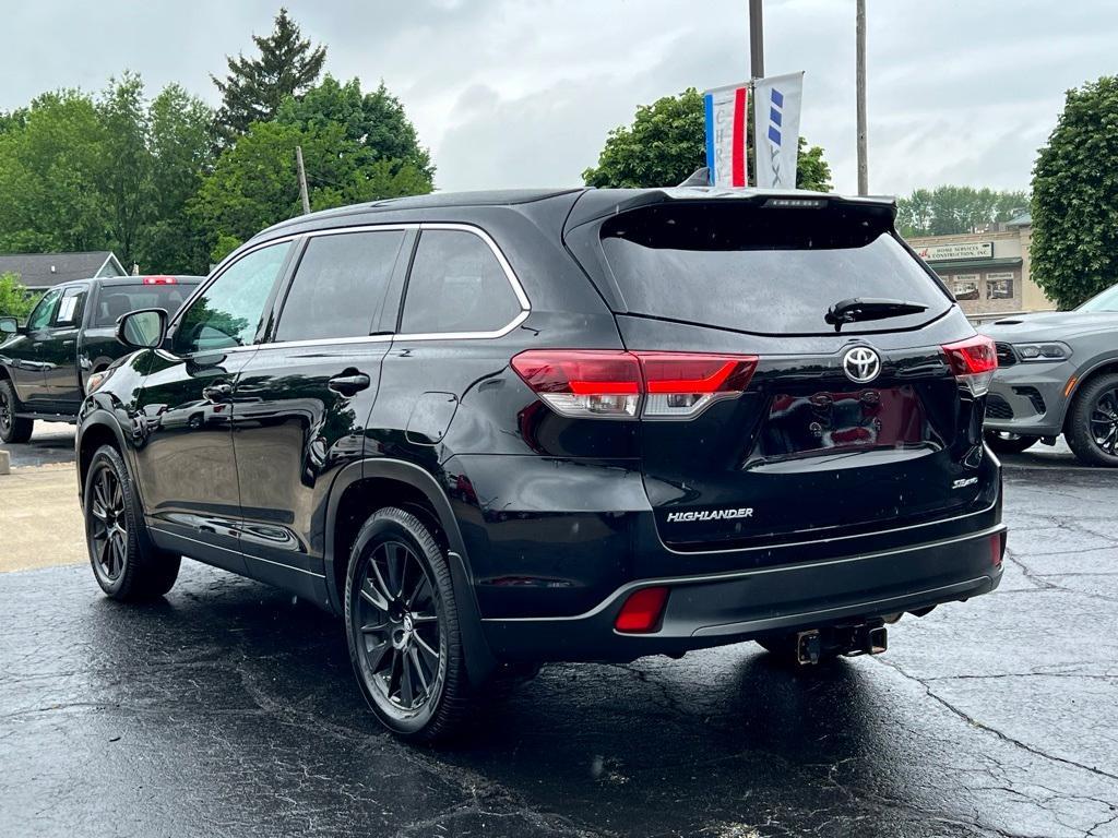 used 2019 Toyota Highlander car, priced at $25,830