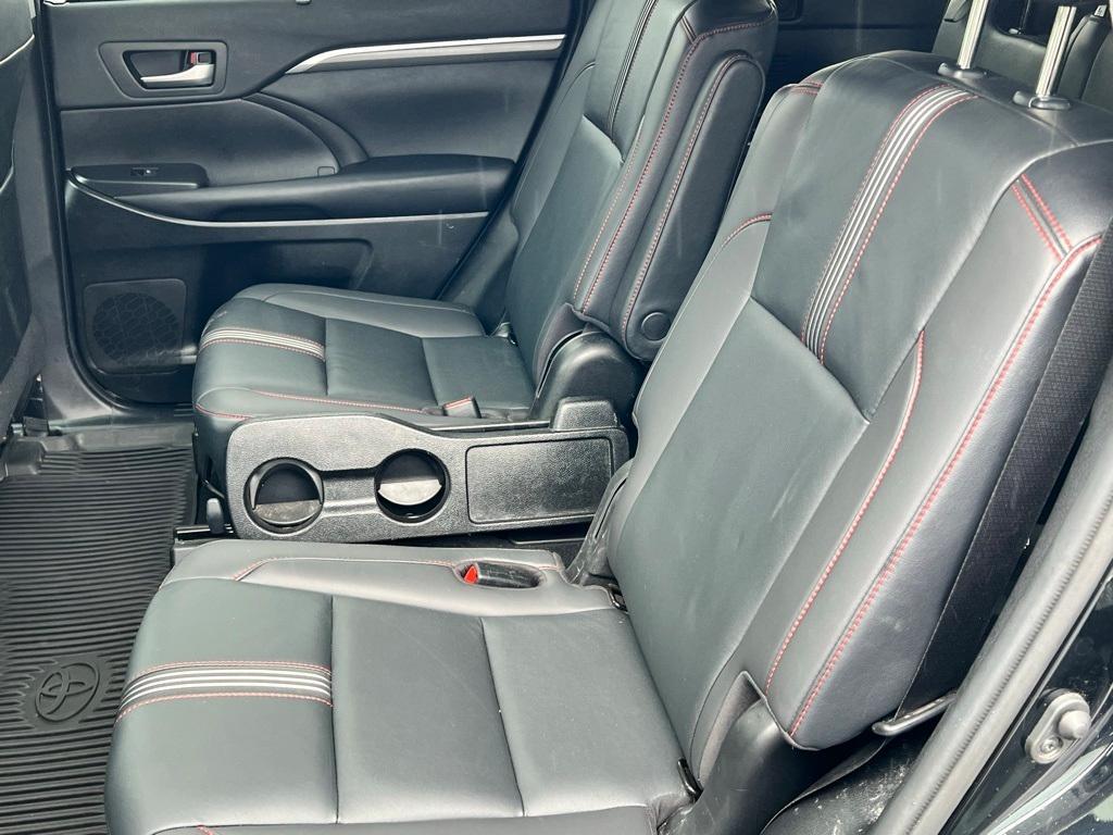 used 2019 Toyota Highlander car, priced at $25,830