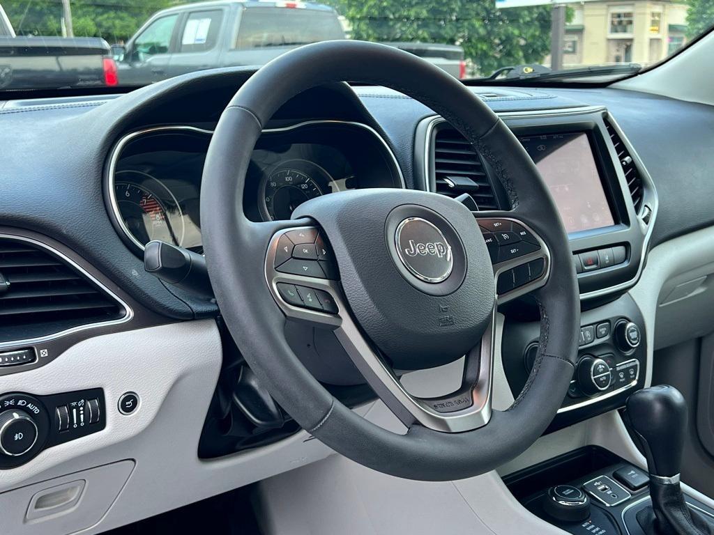 used 2021 Jeep Cherokee car, priced at $22,976