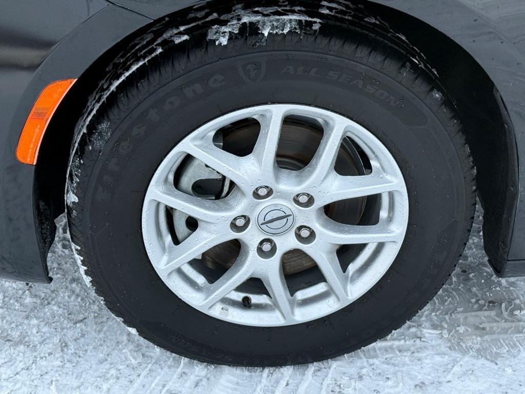 used 2022 Chrysler Pacifica car, priced at $23,511