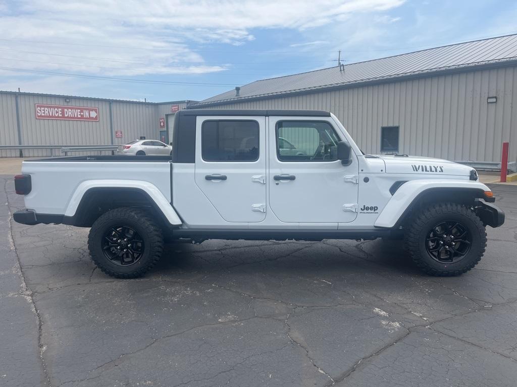 new 2025 Jeep Gladiator car, priced at $47,890