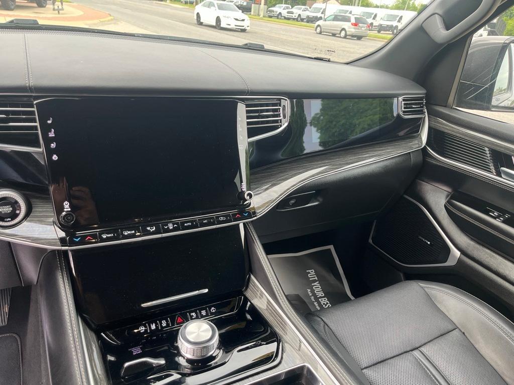 used 2022 Jeep Wagoneer car, priced at $38,984